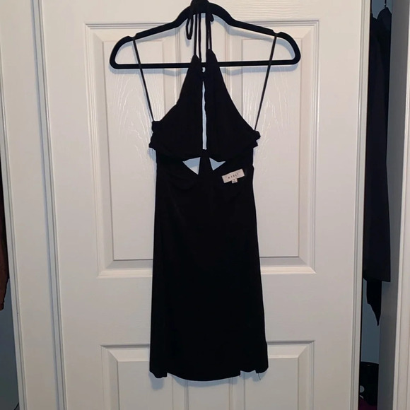 Mable Cut Out Halter Mini Dress - Picture 3 of 7